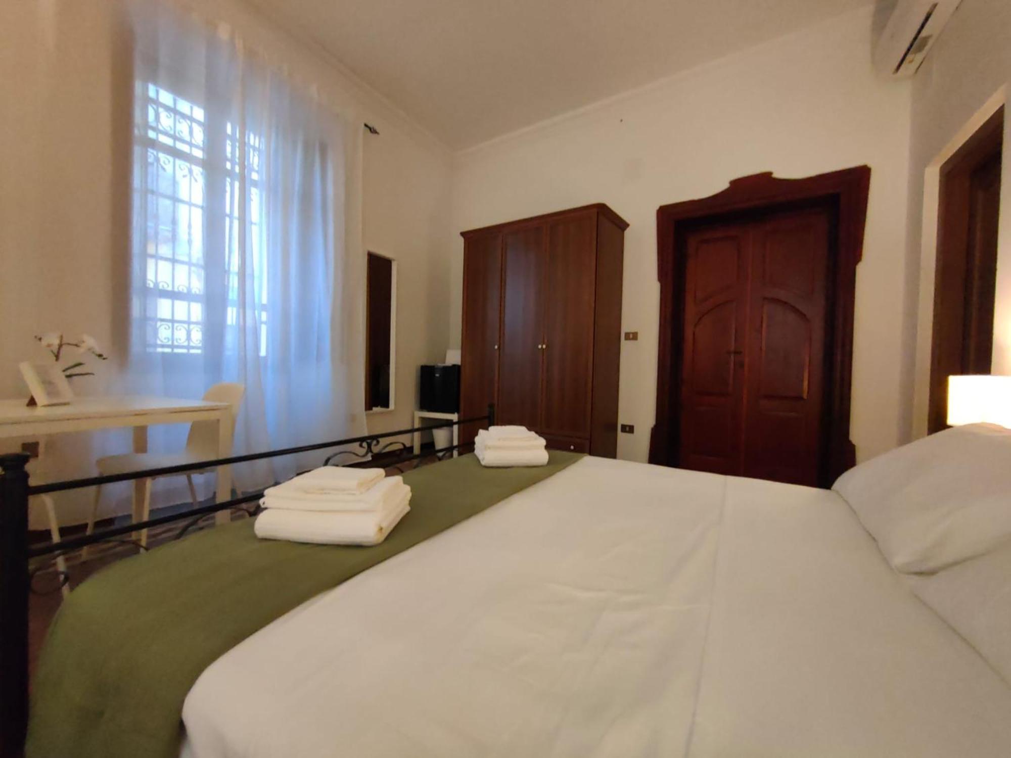 Bed and Breakfast Casa Cabras Синискола Экстерьер фото